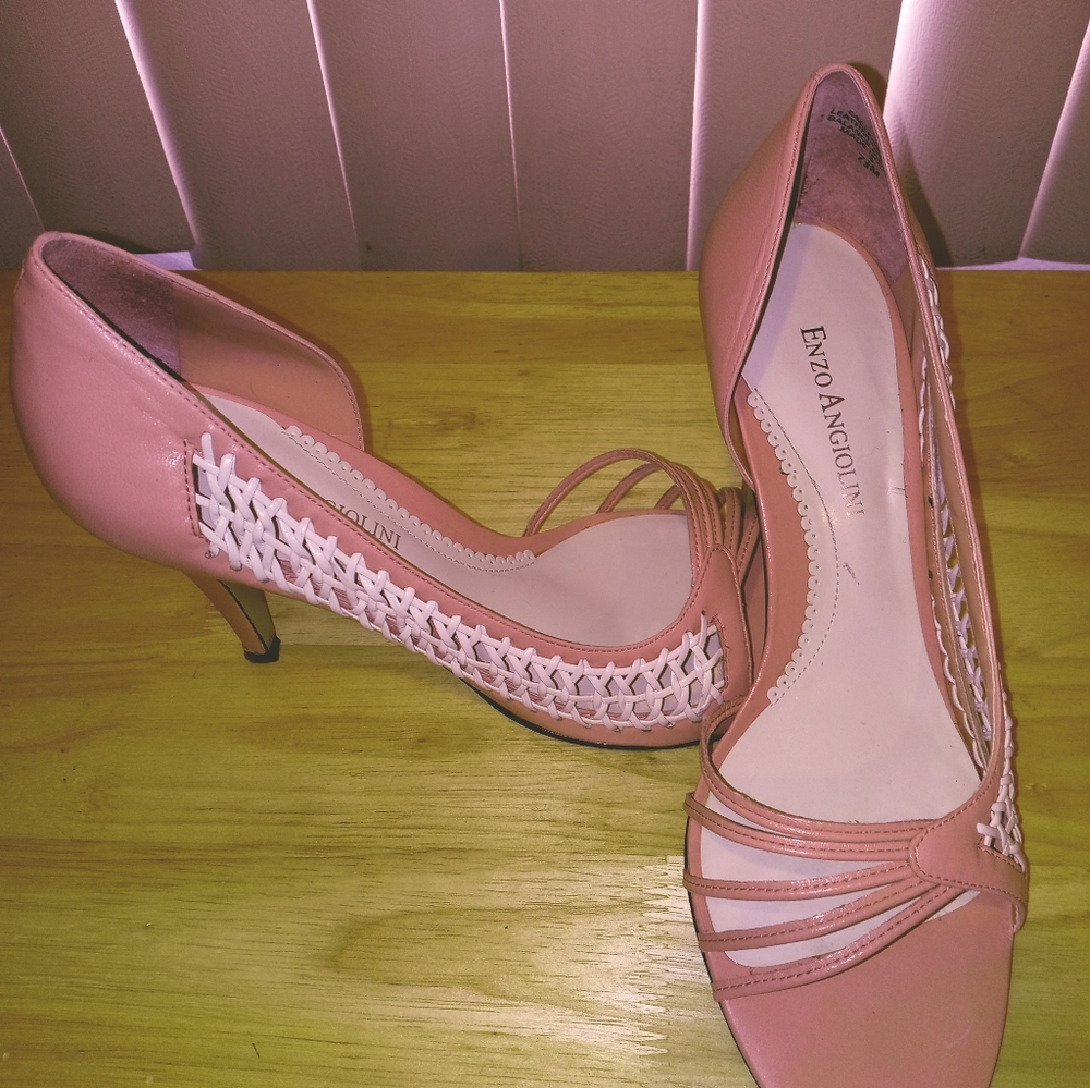 Sexy comfortable shoe